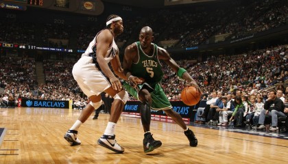 kaiyun体育app-品牌战略布局电竞：多角度、多渠道带来新转机，2019电竞营销品牌研究报告